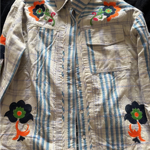 We the free embroidered shirt - Picture 6 of 8